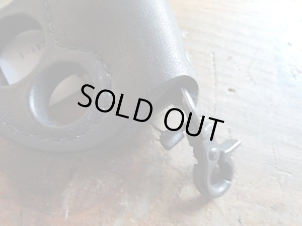 画像6: blackmeans メリケン型ライターホルダー (6)