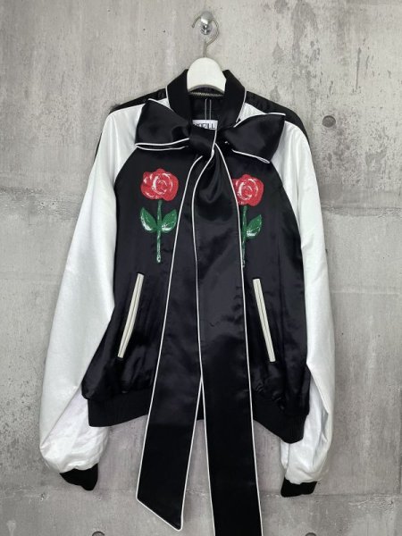 画像2: KIDILL KL737 BOWTIE SOUVENIR JACKET ROSE & GIRL EMBROIDERY BLACK (2)