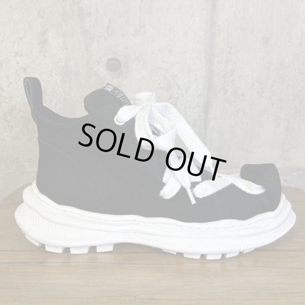 画像2: beauty:beast　ROLL-TOE SHOES feat.MIHARA YASUHIRO　BLK×WHT　 (2)