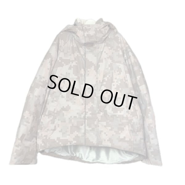 画像1: beauty:beast　PIXEL CAMOUFLAGE PUFFER JACKET　BEIGE (1)