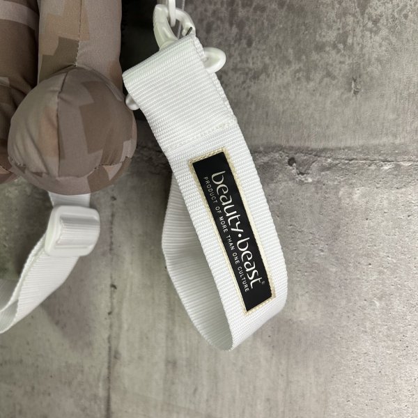 画像3: beauty:beast　PIXEL CAMOUFLAGE RABBIT PACK　BEIGE (3)