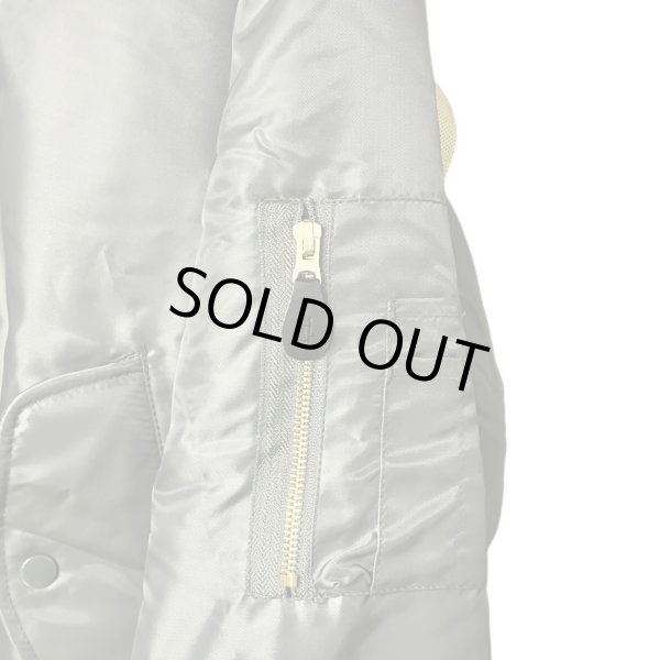 画像4: beauty:beast　LOGO TAPE RE-MAKE BOMBER JACKET　KHAKI (4)