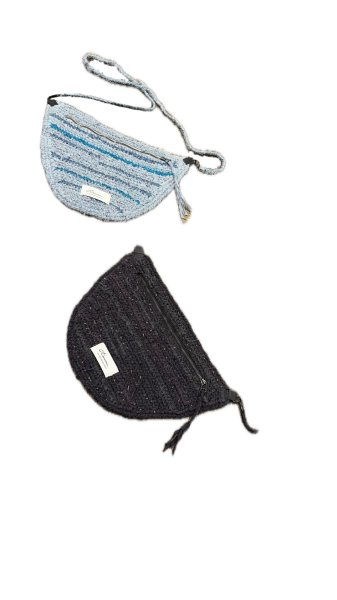 画像2: Azuma. SAKIAMI CRUST BUMFLAP BAG BLUE (2)