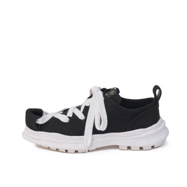 画像2: beauty:beast　ROLL-TONGUE STAINING SHOES feat. Maison MIHARA YASUHIRO (LOW CUT) / BLACK×WHITE (2)