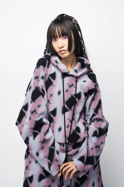 画像5: AMORPHIA TOKYO Threshold Hoodie Fissure Pink/Black (5)