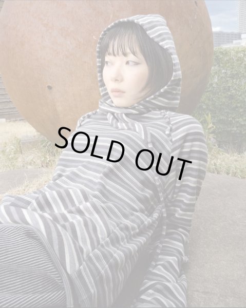 画像7: AMORPHIA TOKYO Ancilla Tight Hoodie (Static Greyscale) (7)