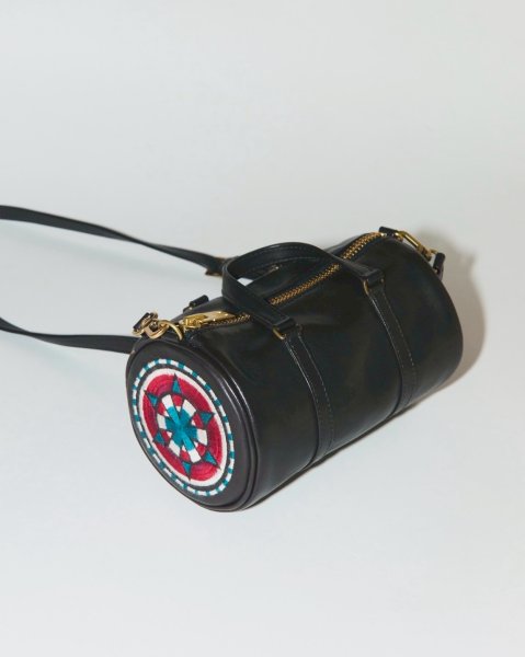 画像1: blackmeans  945-80TAC329-1 刺繍ミニボストン　BLACK (1)