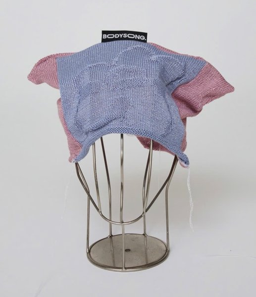 画像1: BODYSONG. 26SS PATCWORK FLORAL KNIT CAP　BLUE (1)