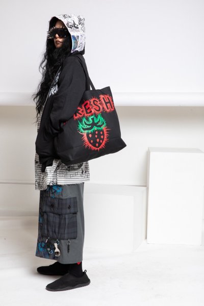 画像3: WESTFALL CYBER FRESH TOTE BAG BLACK (3)