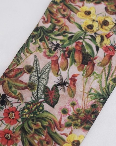 画像2: pays des fées　carnivor plant overknee socks (2)