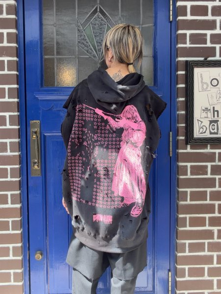 画像10: emary Psyco candy no sleeve hoodie BLACK (10)