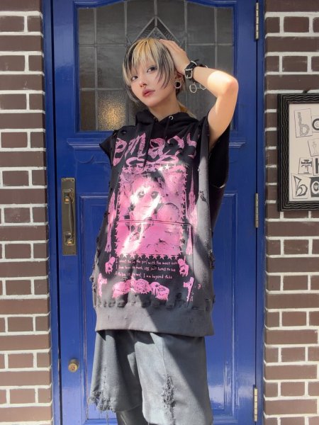 画像9: emary Psyco candy no sleeve hoodie BLACK (9)