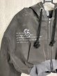 画像4: emary Faux Leather Graphic Short Zip Hoodie (4)