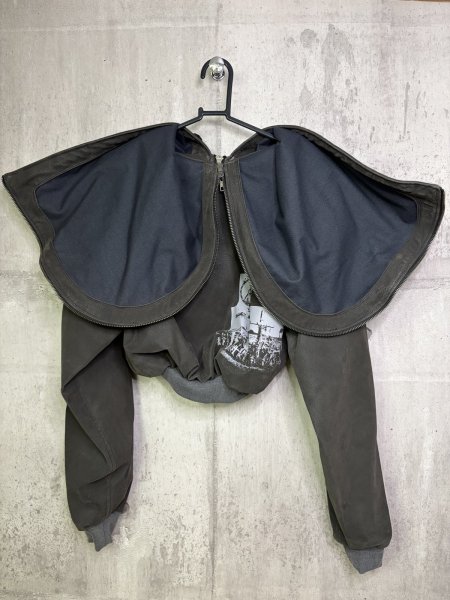 画像6: emary Faux Leather Graphic Short Zip Hoodie (6)
