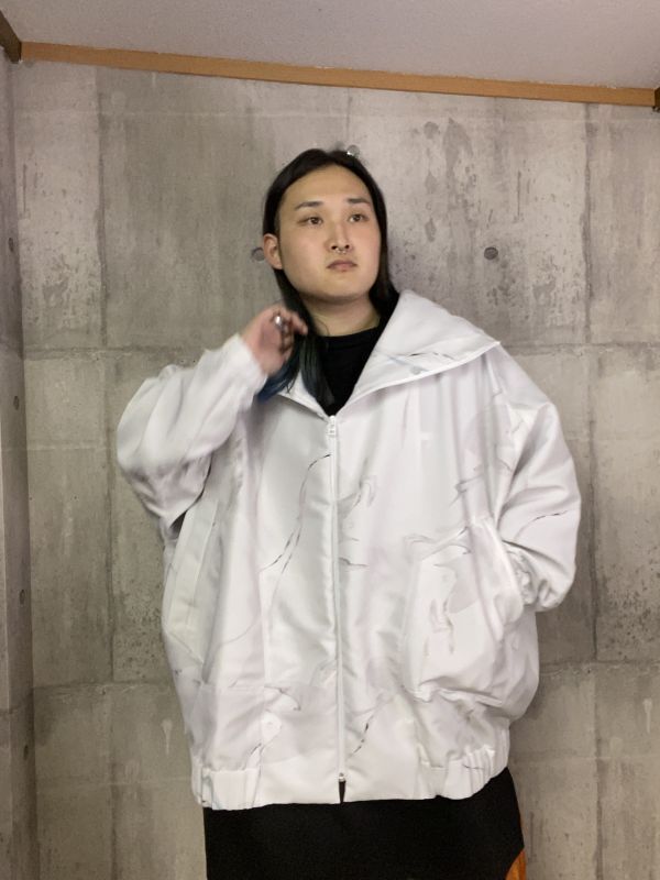 BALMUNG 22SS14 グラフィックハイネックビッグパーカー Mist White 注目商品 BALMUNG グラフィックハイネックビッグパーカー バルムング その他