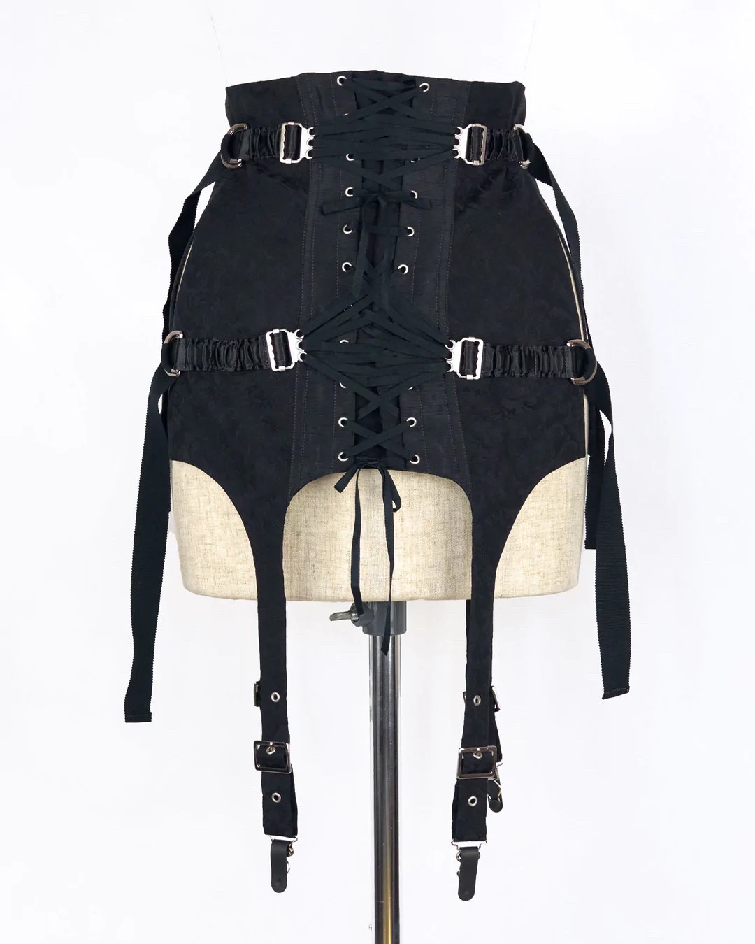 rurumu: 23SS fan lacing corset コルセット 黒